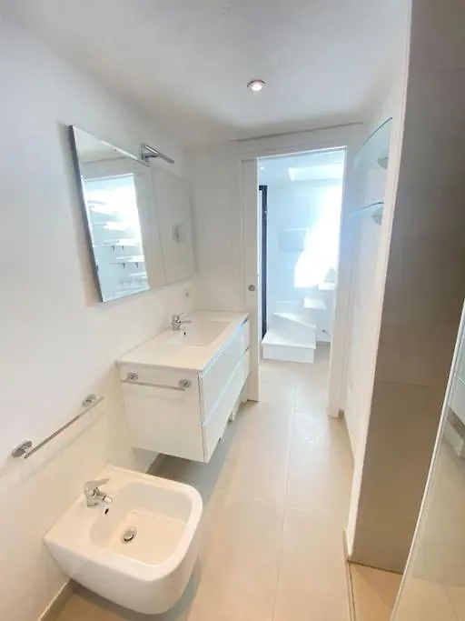 Casa Polly A Punta Marana 200 Mt Dalla Spiaggia Marinella  Italy